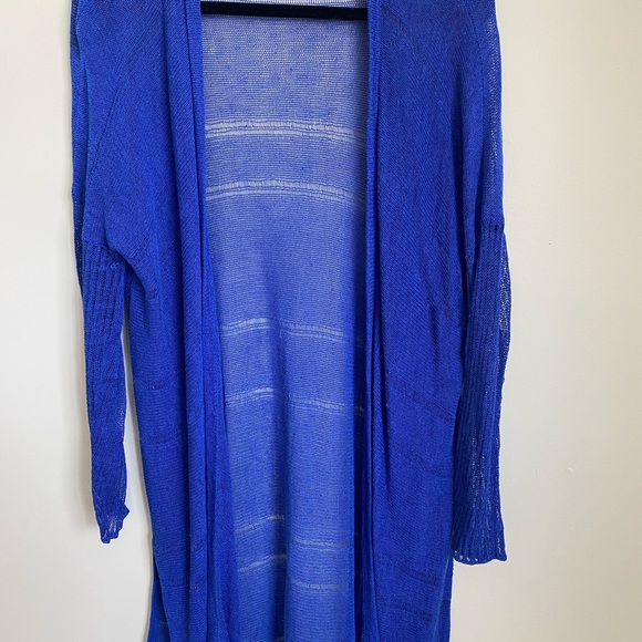 Anthropologie Sparrow Duster in blue. Size Medium - Picture 2 of 3